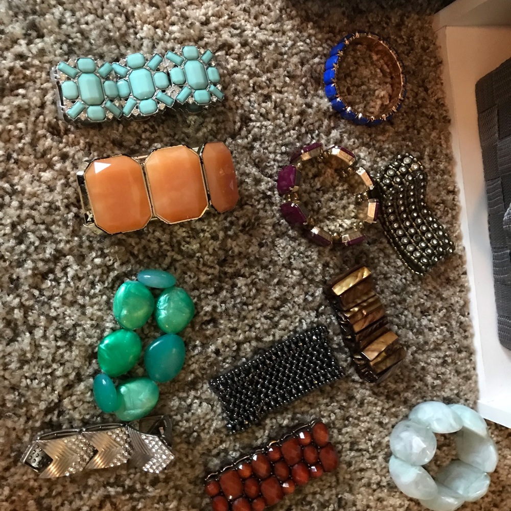 Bracelets/watches